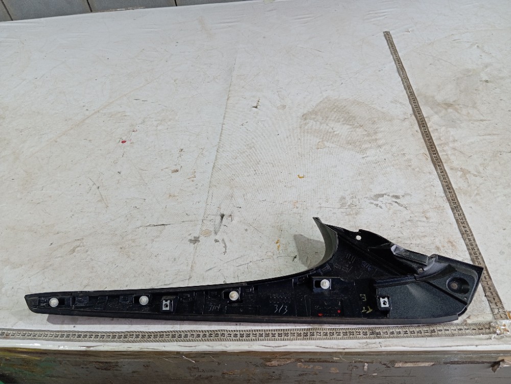 Moldura Ext Esquerda Tampa Traseira Lexus Rx500hf 2023 V619 9