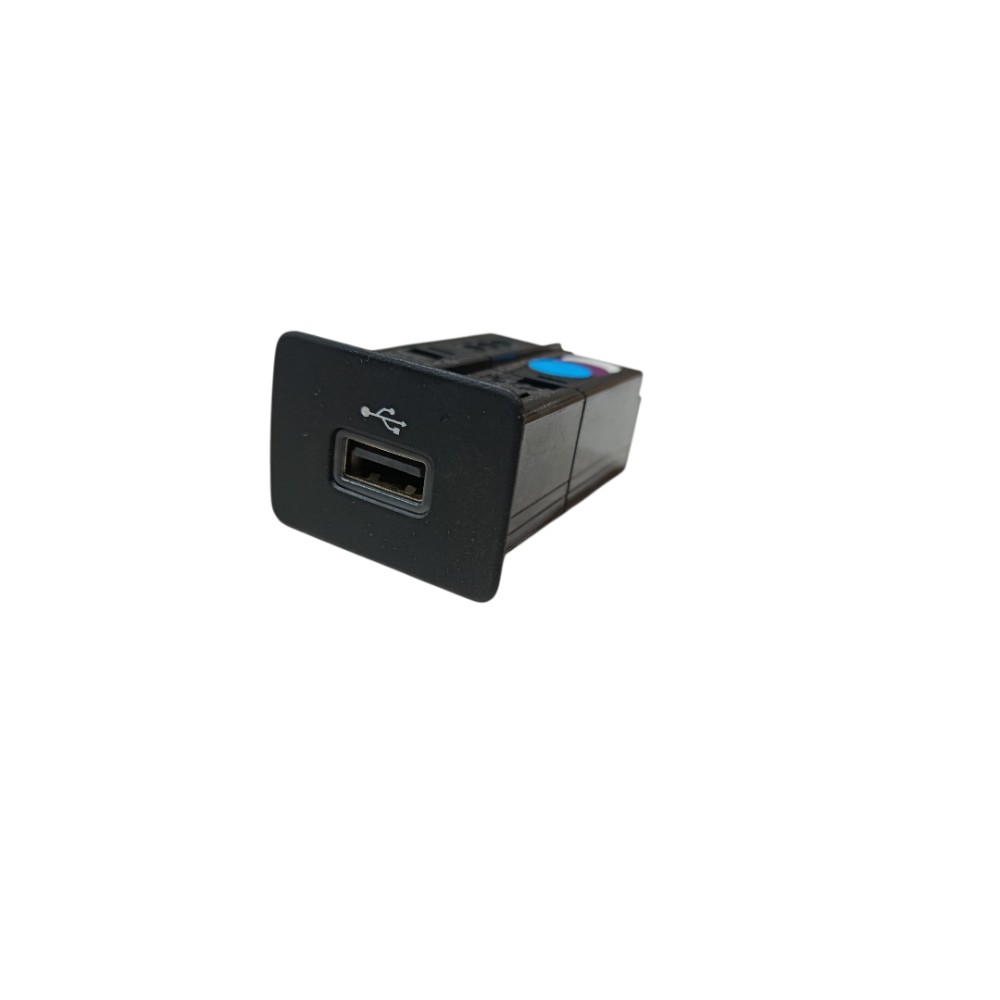 Entrada USB Renault Duster 2021