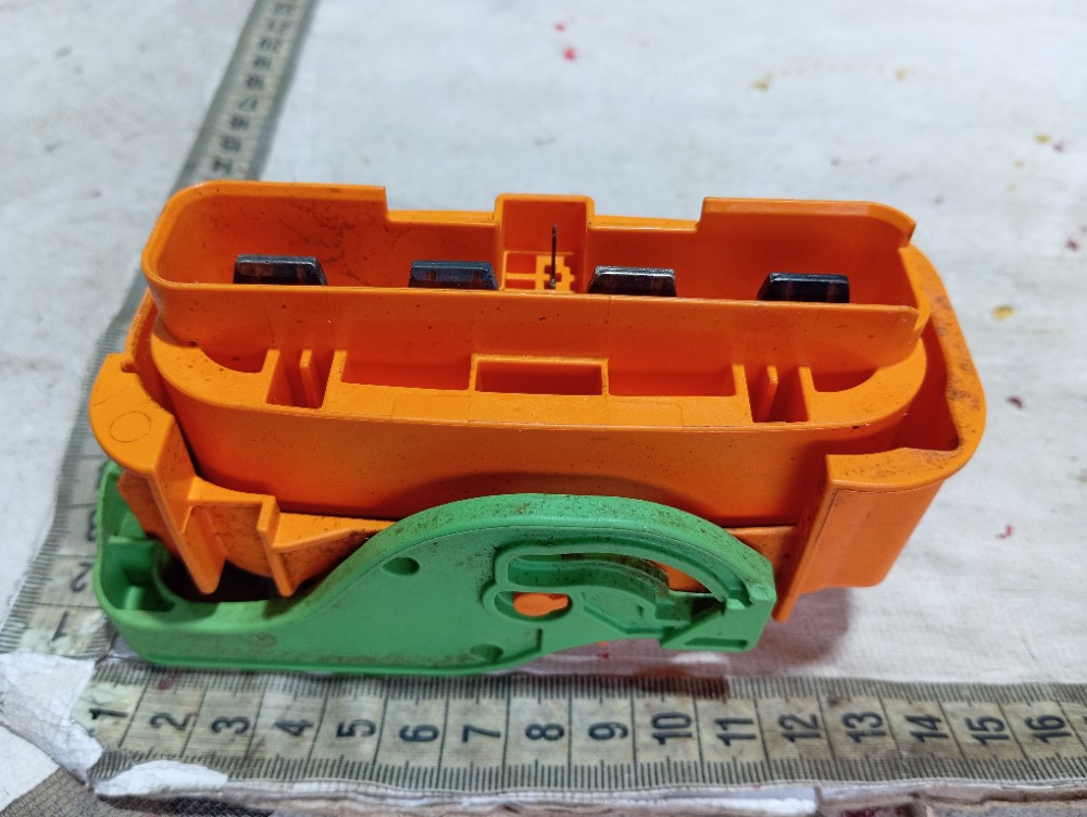 Conector Geral Bateria Renault Zoe Neo 2023 V617 9