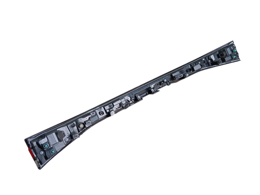 Lanterna Tampa Traseira Lexus Rx500hf 2023 V619 Ambos Lados 2