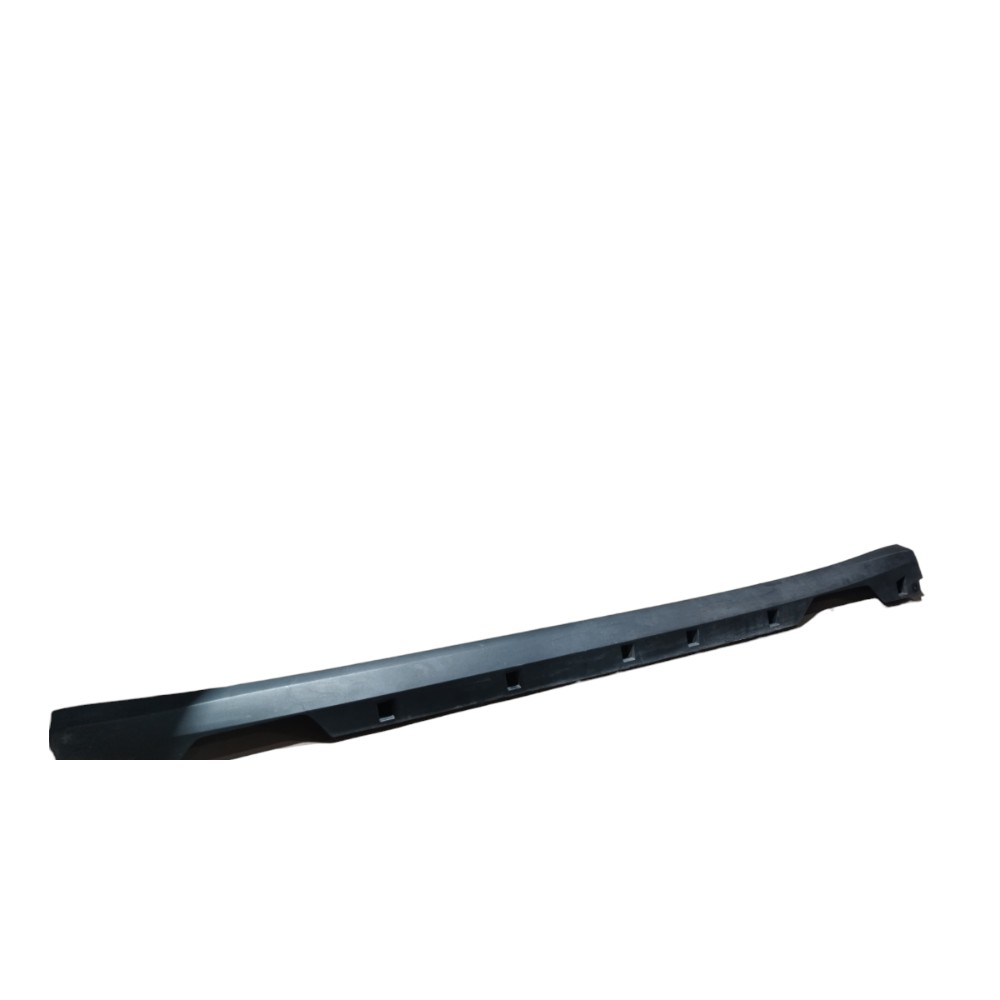 Spoiler Lateral Direito Gm Tracker Turbo 2020 2025 V627 2
