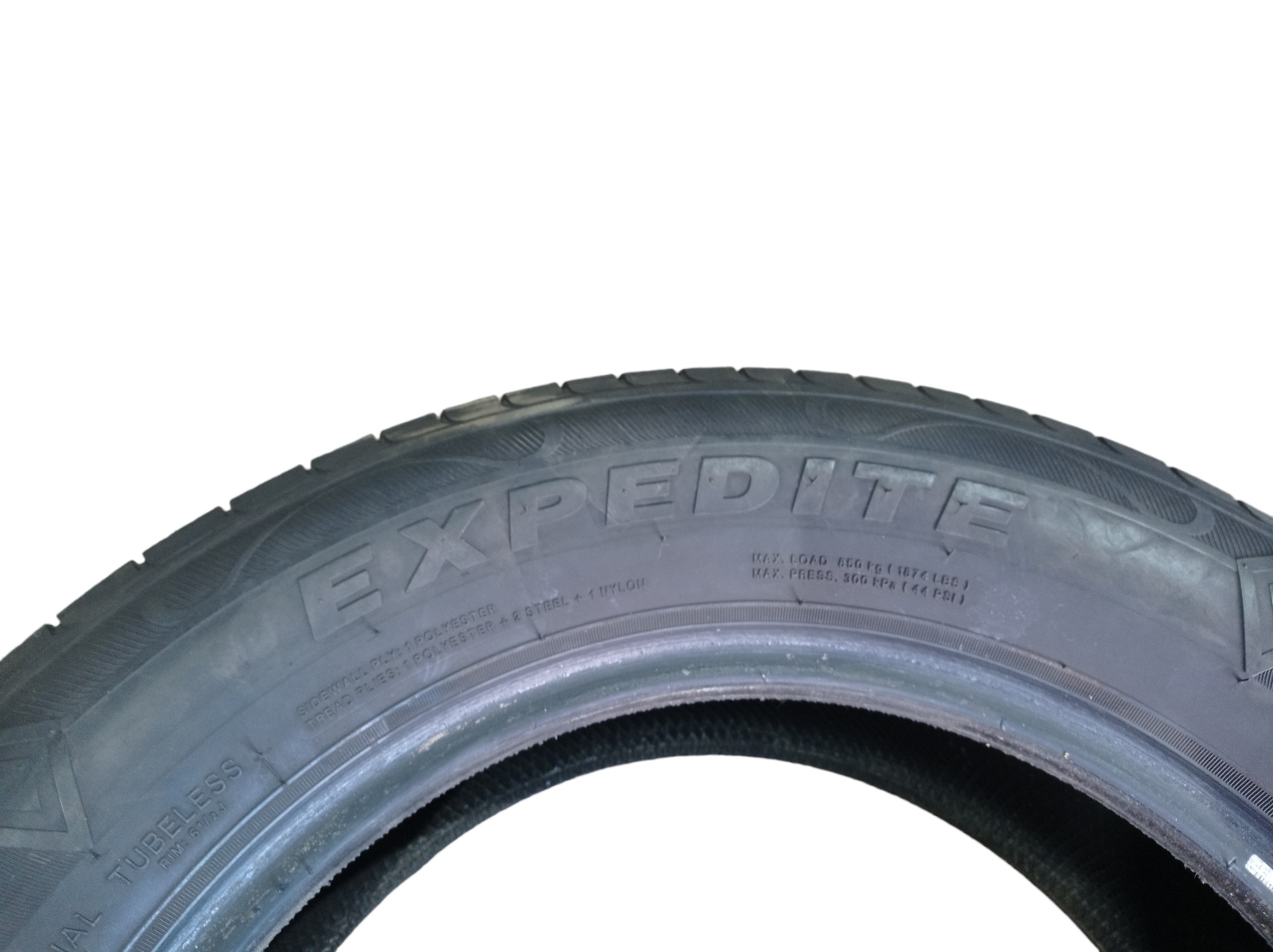 Pneu Aro 17 Aptany Expedite 225/65 R17 A1 2