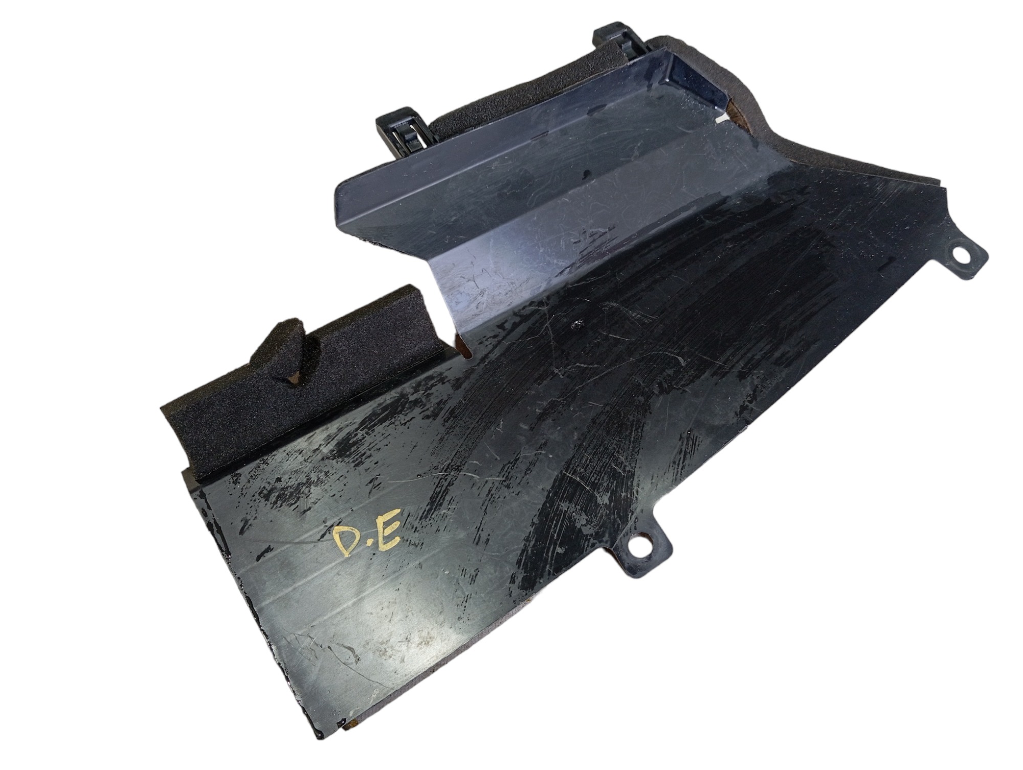 Defletor Esquerdo Radiador Nissan Leaf 2022 V589 2