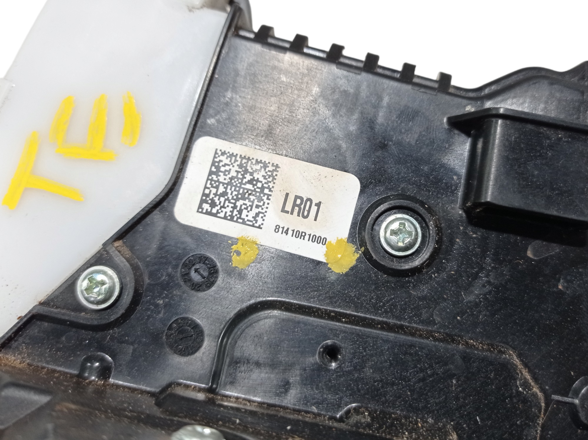Fechadura Porta Traseira Esquerda Hb20 Confort 2023 V590 9