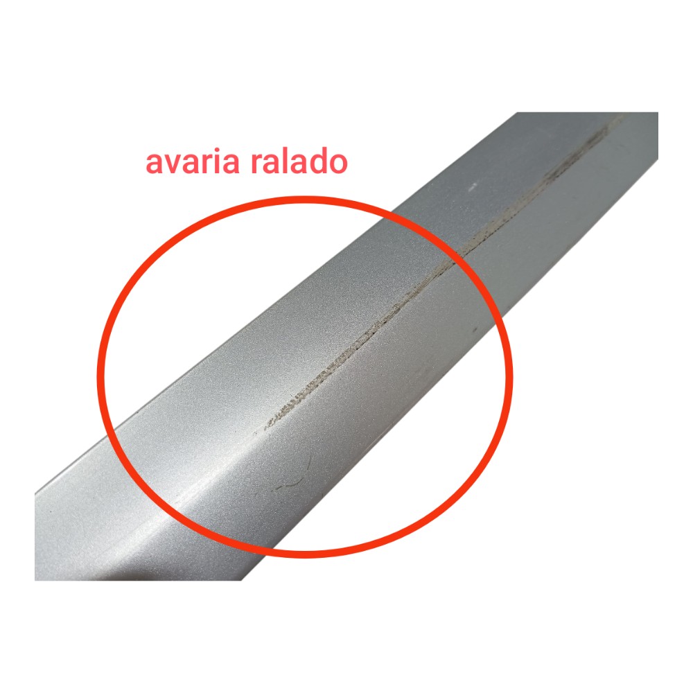 Moldura Porta Dianteira Direita Mercedes C180 2002 2007 V661 2