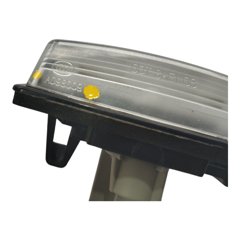 Lanterna Luz De Placa Nissan Leaf 2023 V632 2