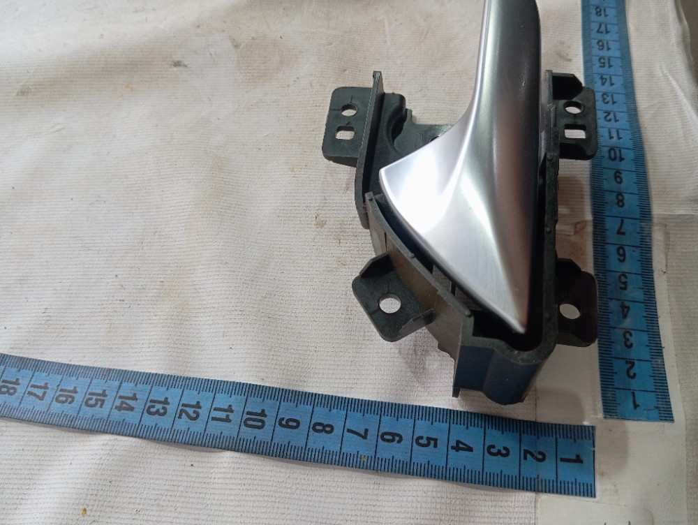Maçaneta Interna Porta Traseira Esquerda Jac Ej7 2023 V618 8