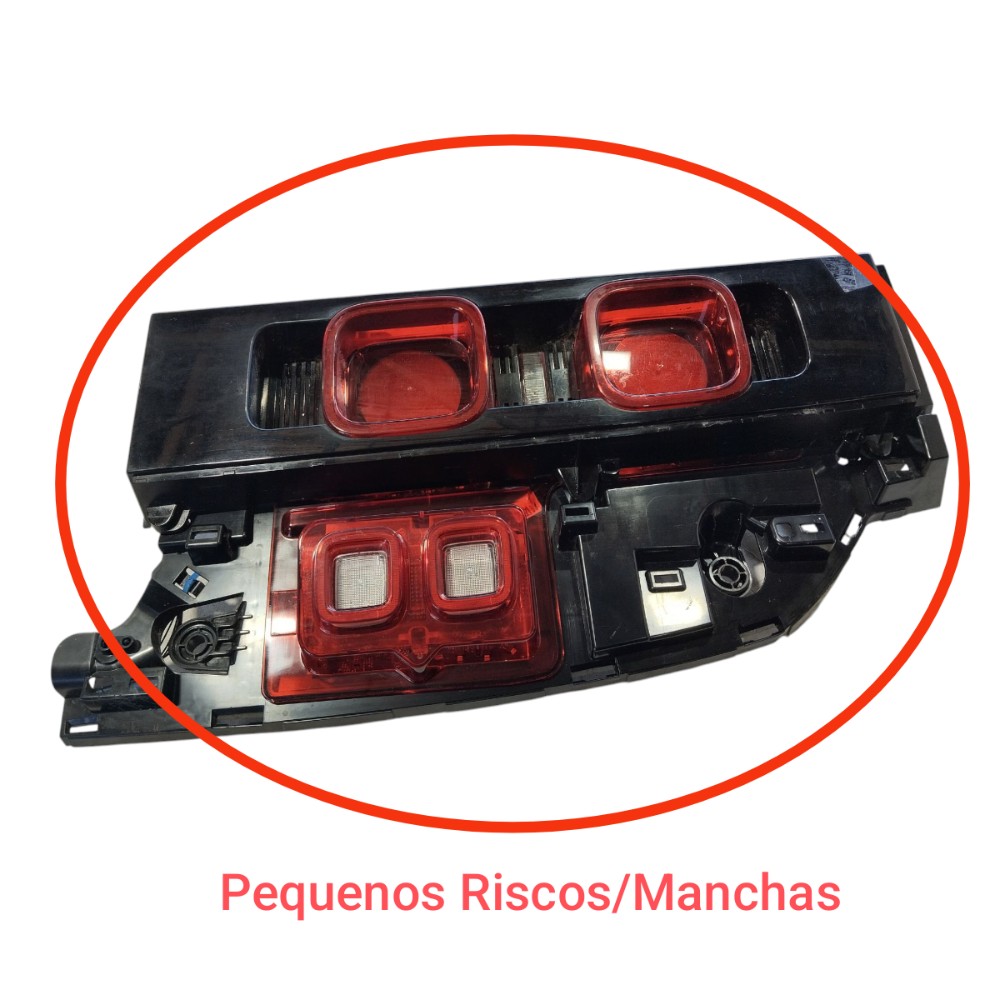 Lanterna Traseira Direita Land Rover Defender 2022 V645 6