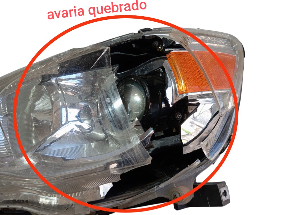 Farol Esquerdo Mitsubishi Asx 2015 2016 Avaria Na Lente V332 Esquerdo/motorista 5