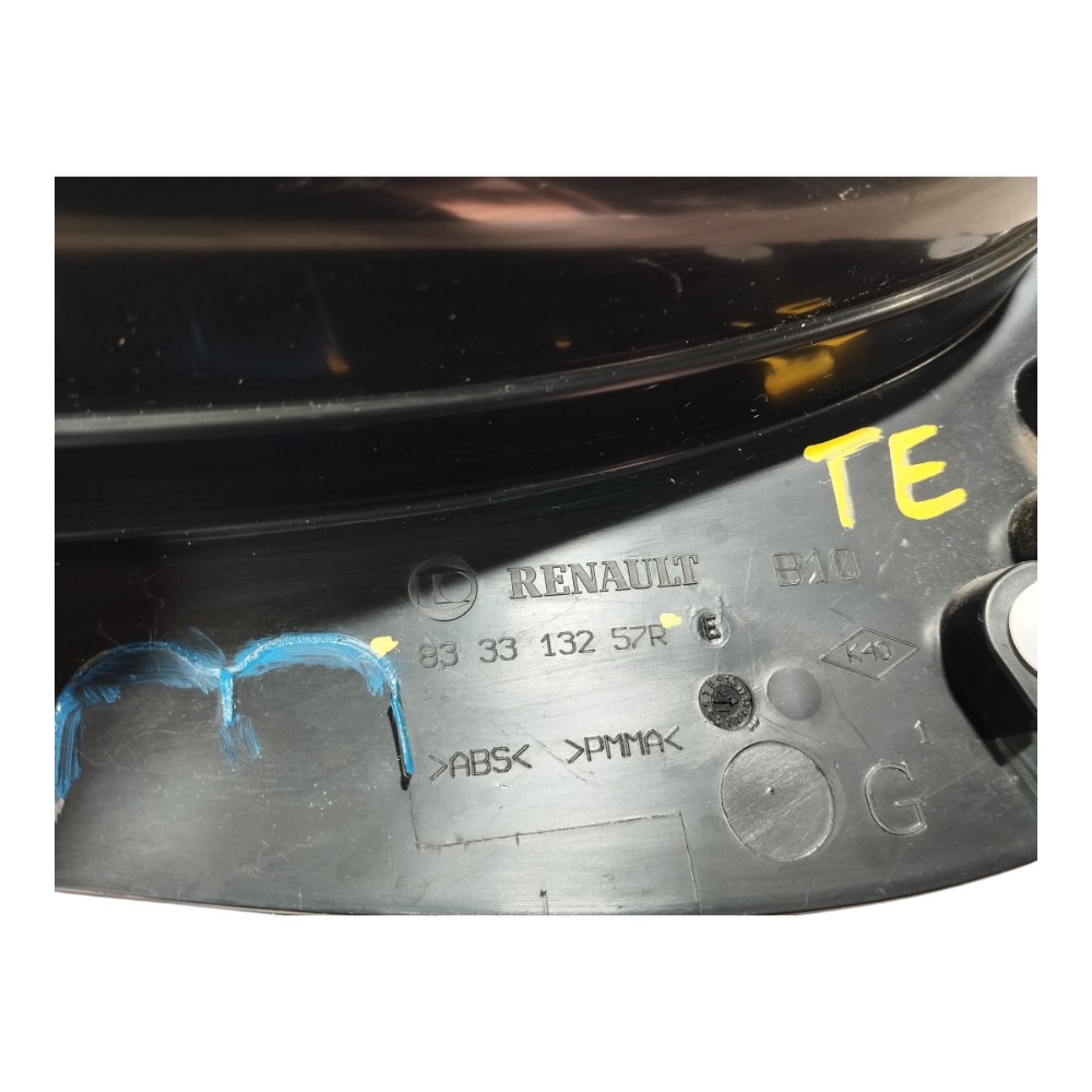 Moldura Externa Traseira Esquerda Renault Zoe 2023 V639 5