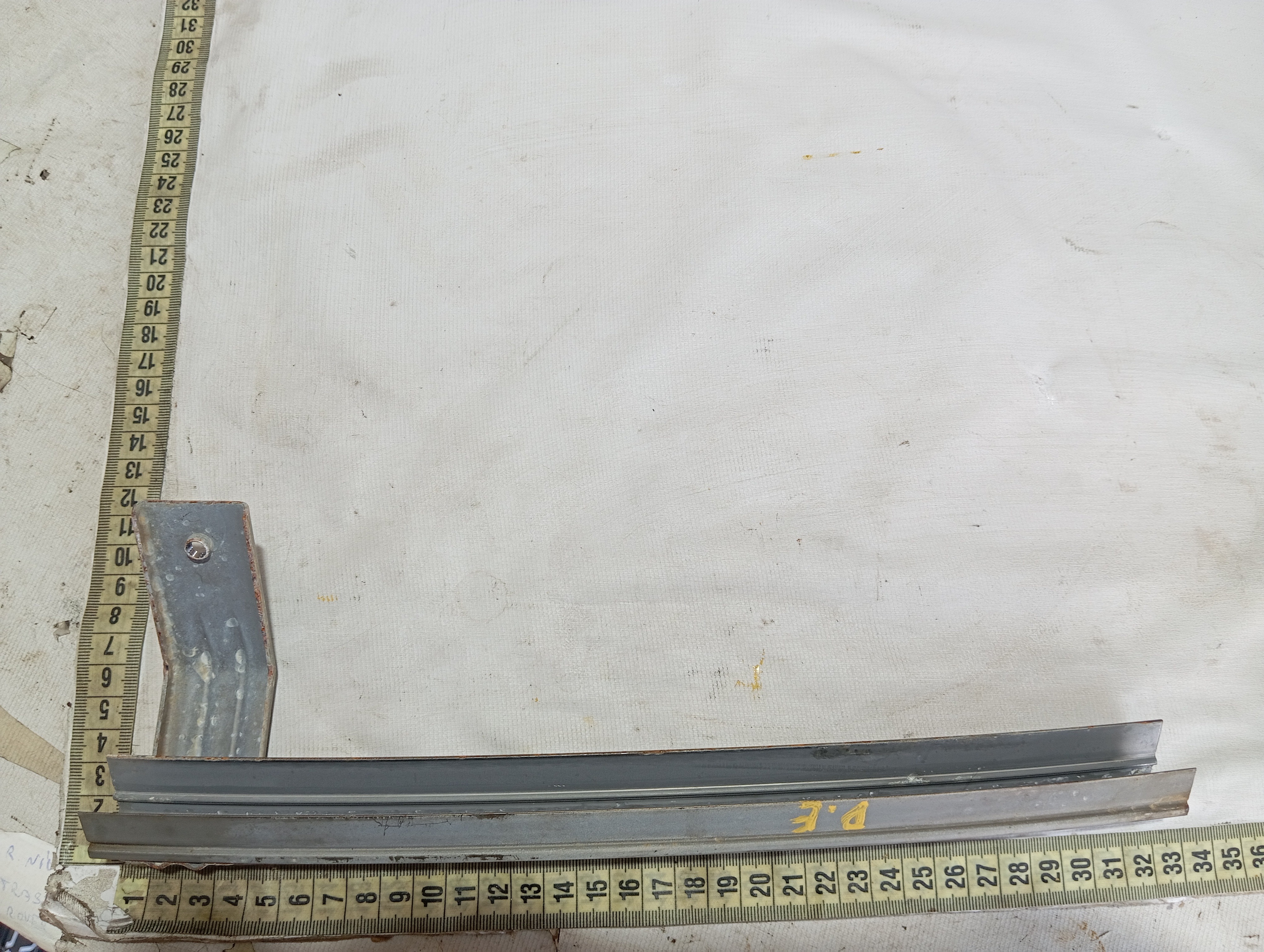 Canaleta Vidro Porta Diant Esque Hrv Touring 2020 2025 V602 8