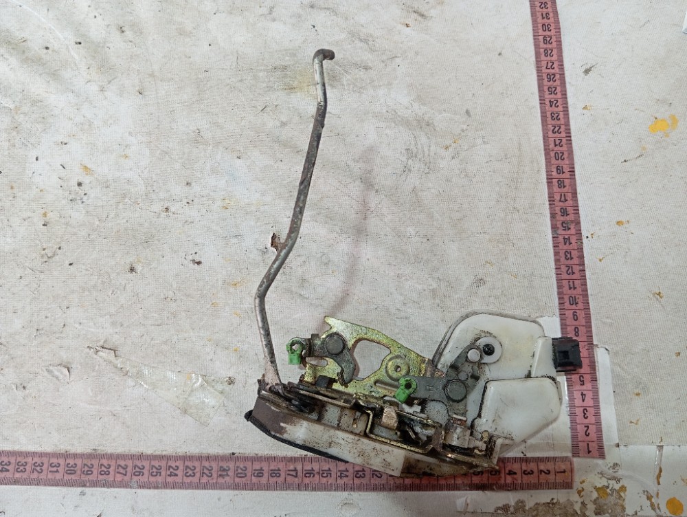 Fechadura Porta Diant Direita Mitsubishi L200 Sport 06 V647 8