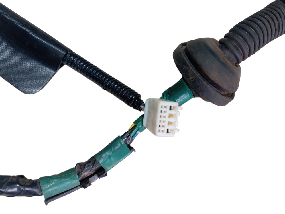 Chicote Porta Traseira Esquerda Land Cruiser Prado 2005 V620 8