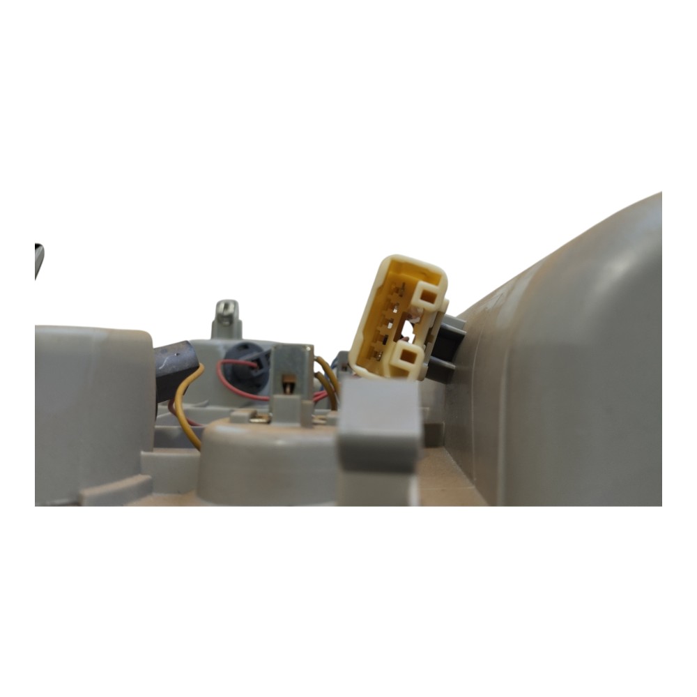 Luz Cortesia Teto Suzuki Grand Vitara 2012 A 2015 V649 4