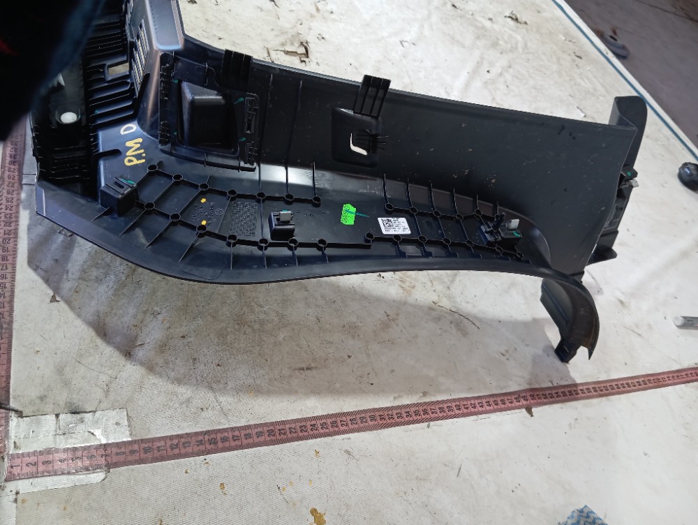 Suporte Direito Bagagito Vw Taos 2022 2024 V655 10