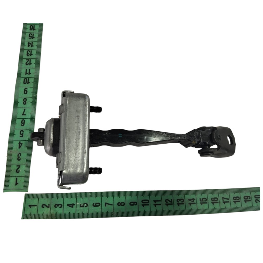 Limitador Porta Dianteira Esquerda Chery Tiggo 5x 2024 V621 6