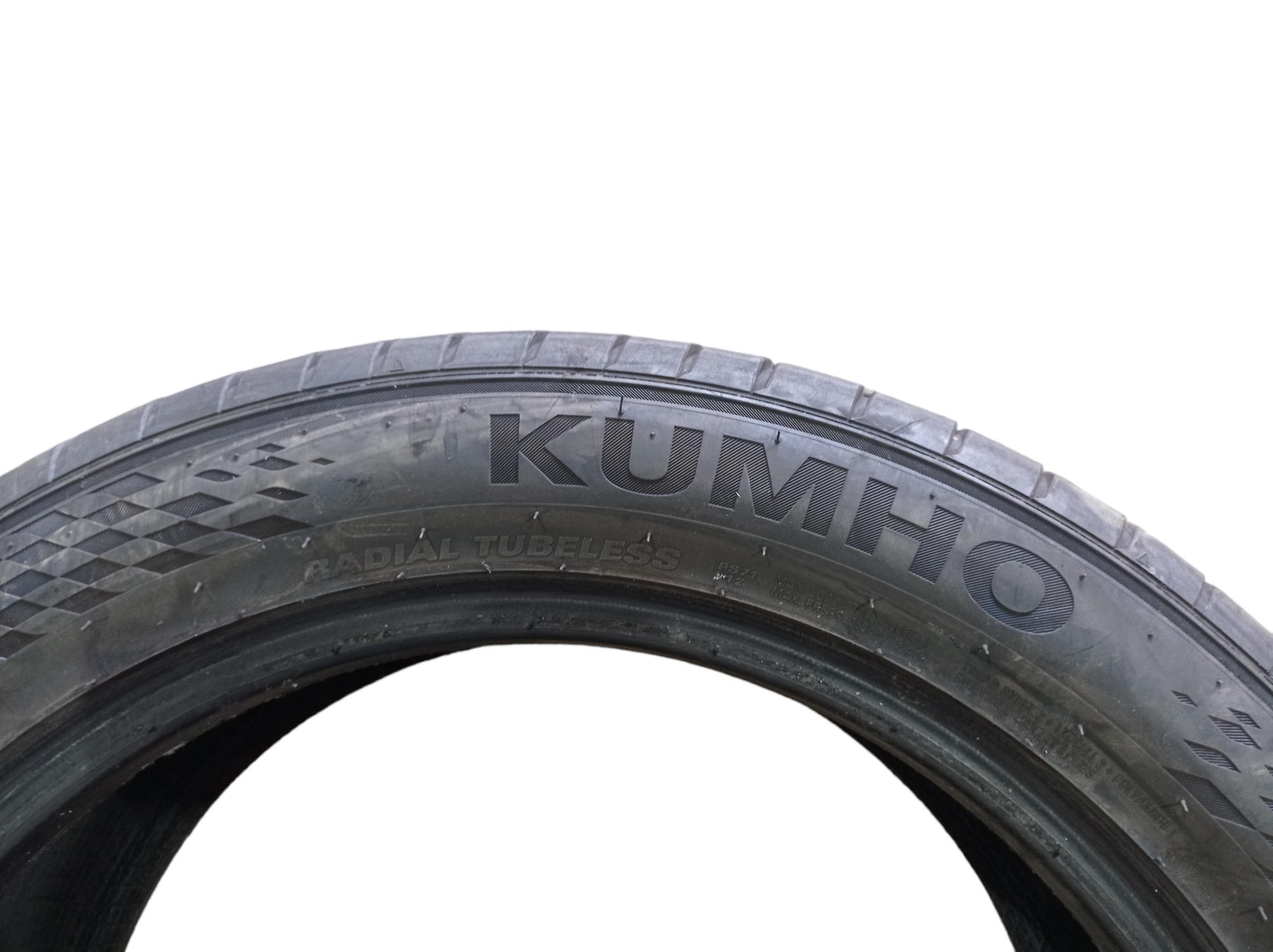 Pneu Aro 18 Kumho Ecsta Ps71 235/50 R18 4
