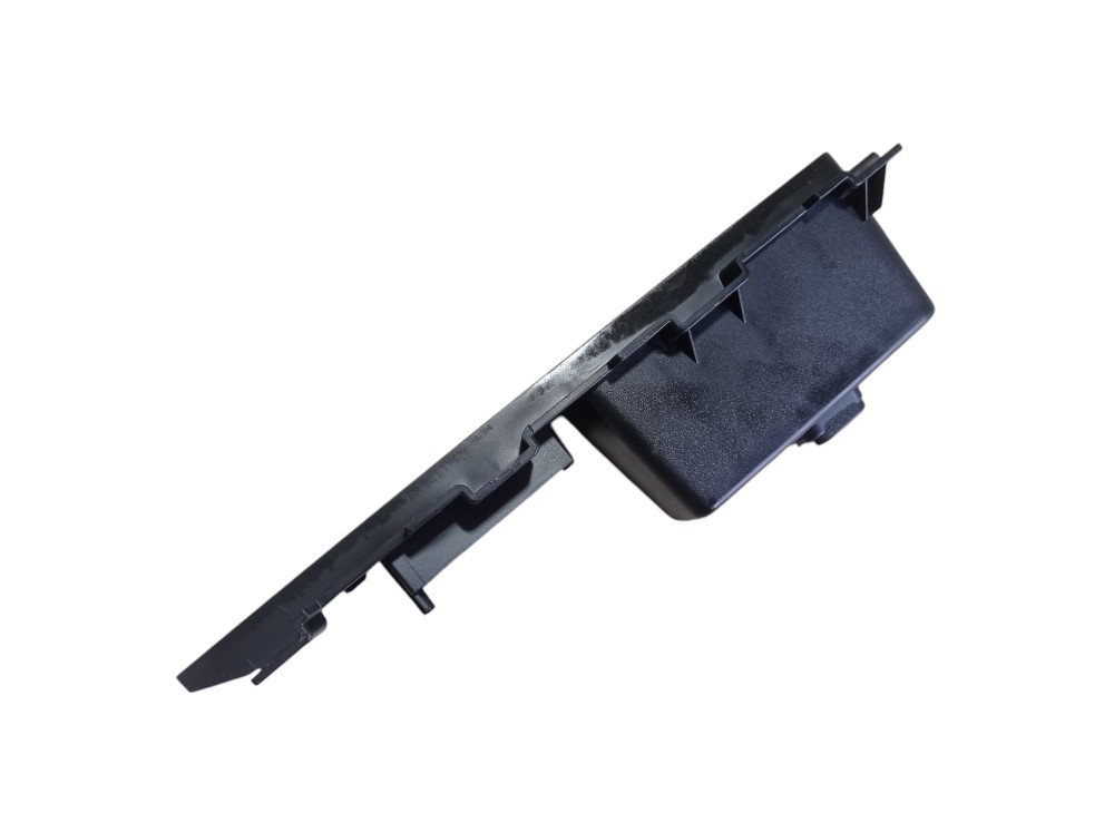Moldura Botao Vidro Traseiro Direito Jac Iev40 2020 V615 7