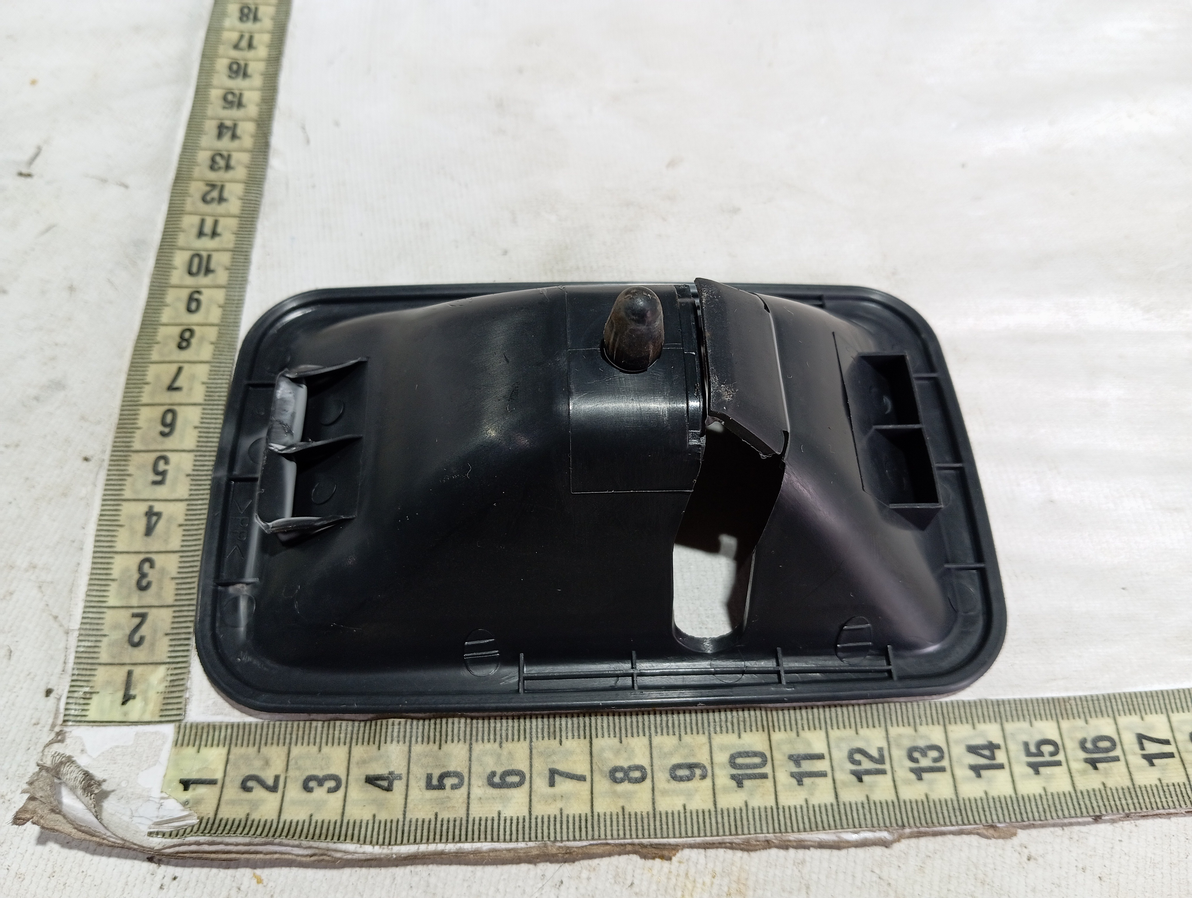 Acabamento Banco Traseiro Mitsubishi Pajero Full 2020 V599 Preto 9