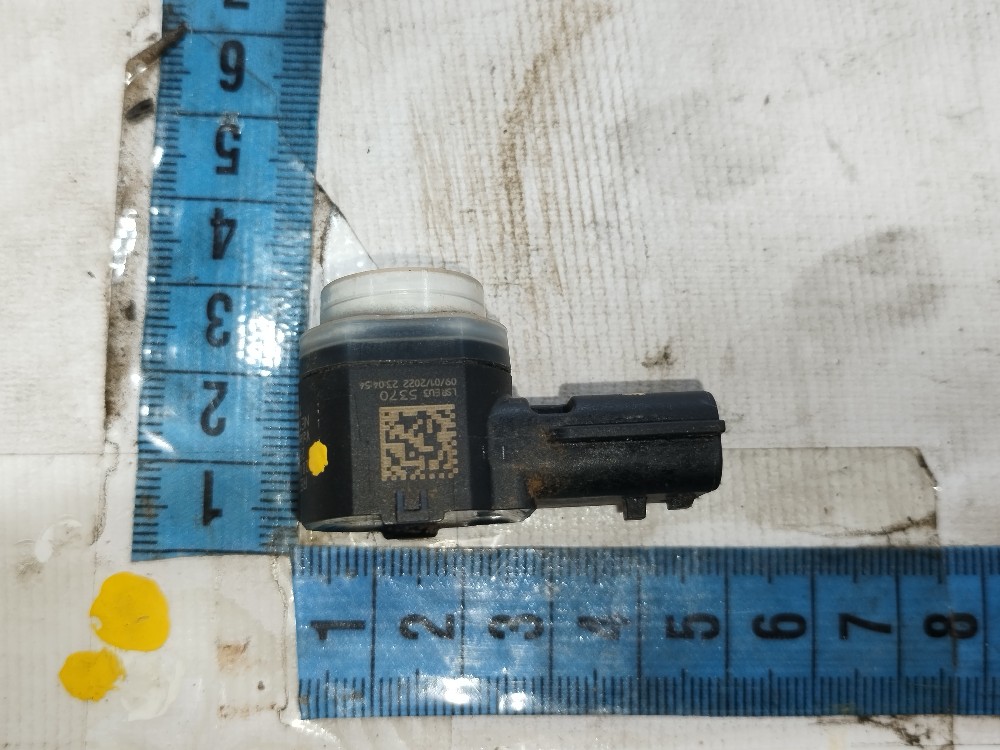 Sensor Estacionamento Traseiro Renault Zoe 2023 V639 7
