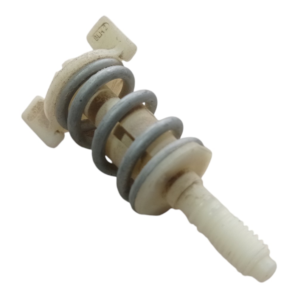 Parafusos Fixação Traseira Do Farol Vw Golf Highline V626 5