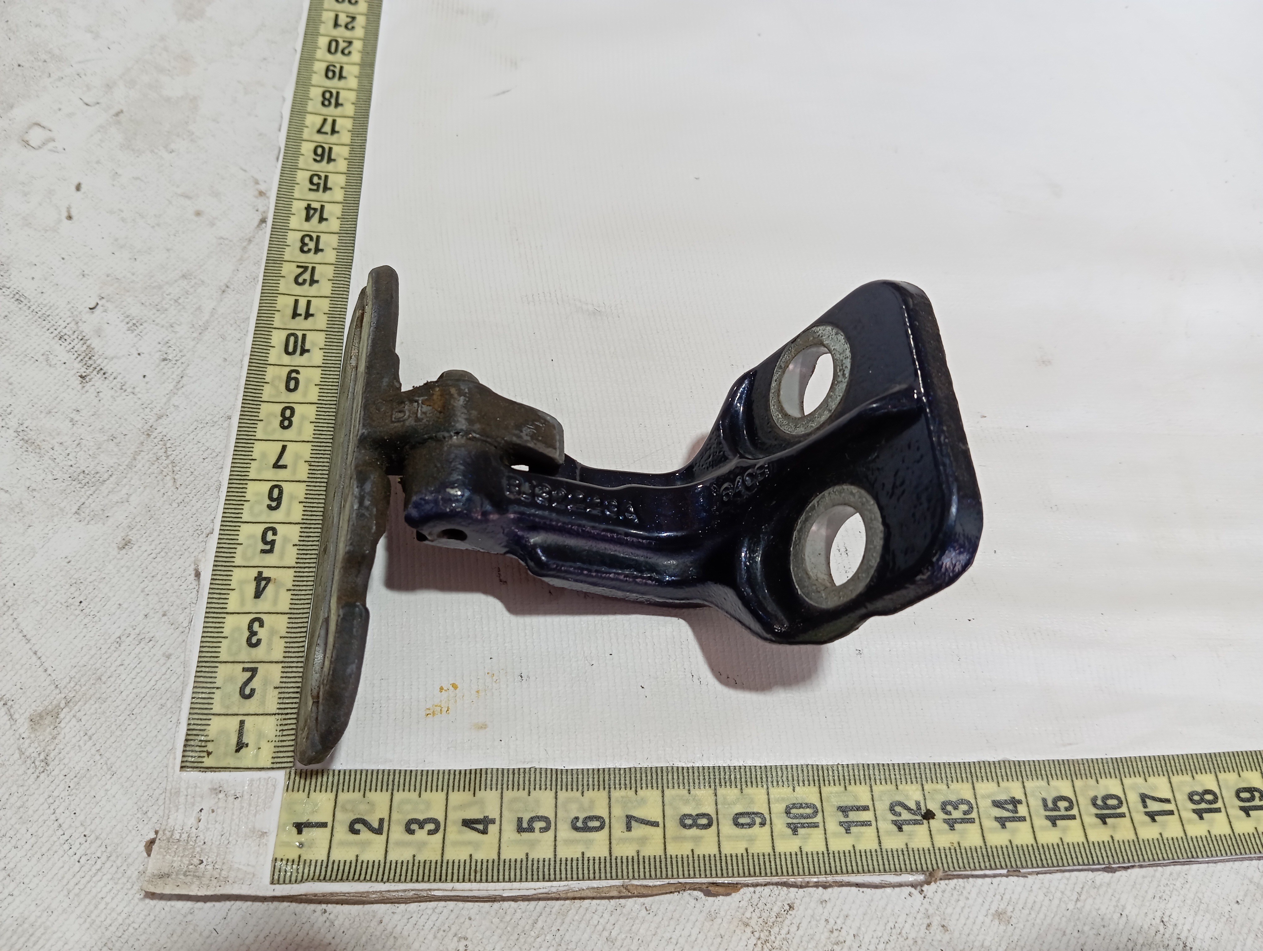 Dobradiça Porta Traseira Direita Range Rover Evoque 15 V600 7