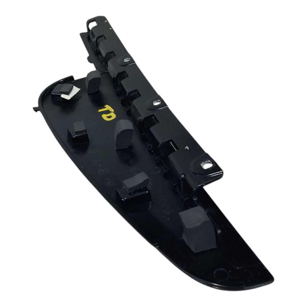 Acabamento Ext Porta Tras Direita Ram Rampage Rt 23 24 V641 6