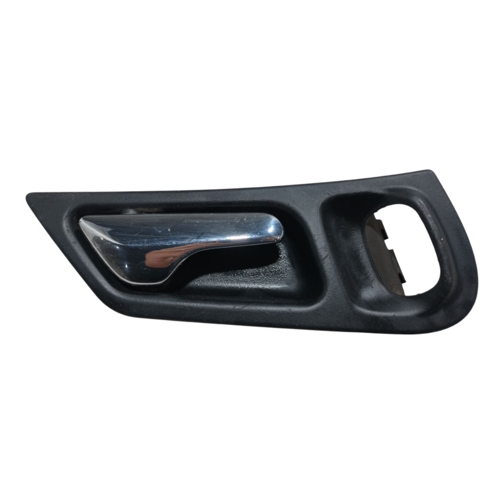 Maçaneta Inter Traseira Direita Mercedes C180 2002 2007 V661 Preta Traseira 5