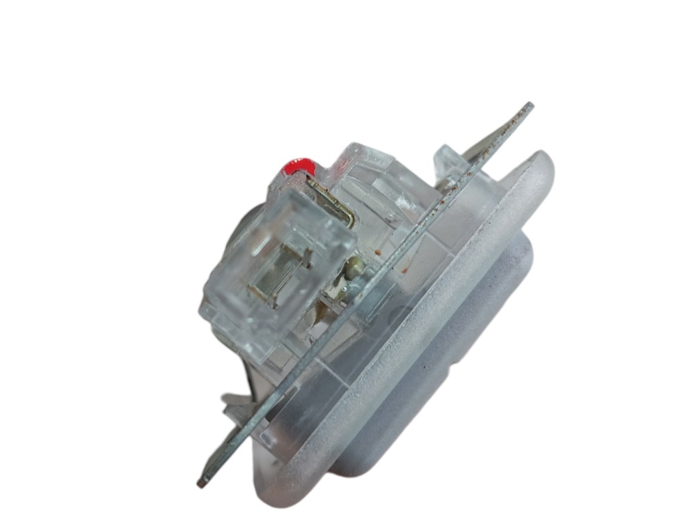 Luz Cortesia Direita Tampa Tras Discovery Sport 16 A 18 V611 4