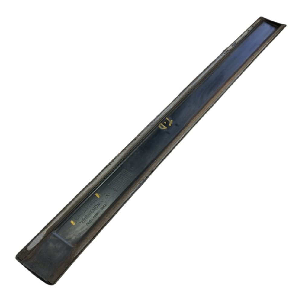 Aplique Porta Traseiro Direito L200 Sport 2004 V638 2