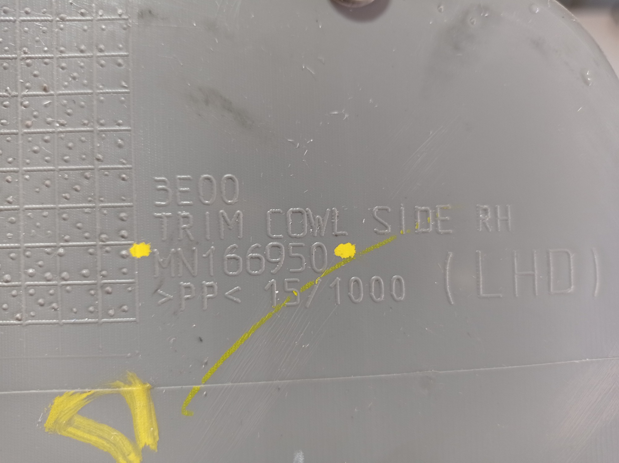 Acabamento Inferior Coluna Dianteira Direita L200 2015 V593 7
