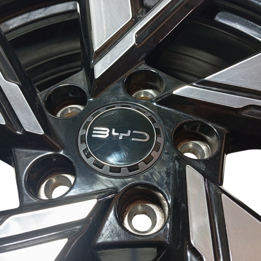 Roda Liga Leve Aro 18 Byd Song Pro 2024 2025 V669 8