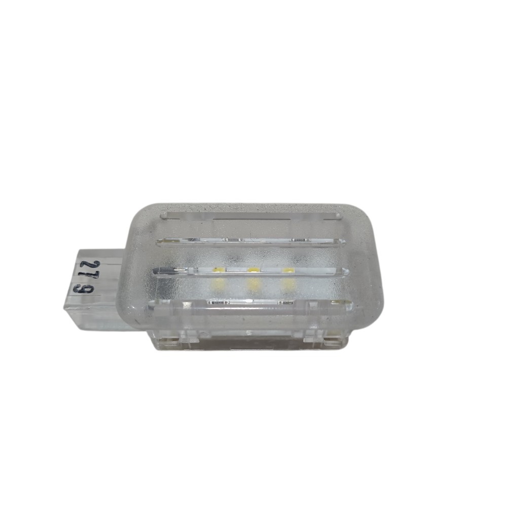 Luz Cortesia Discovery Sport 2.0 2020 V680 4