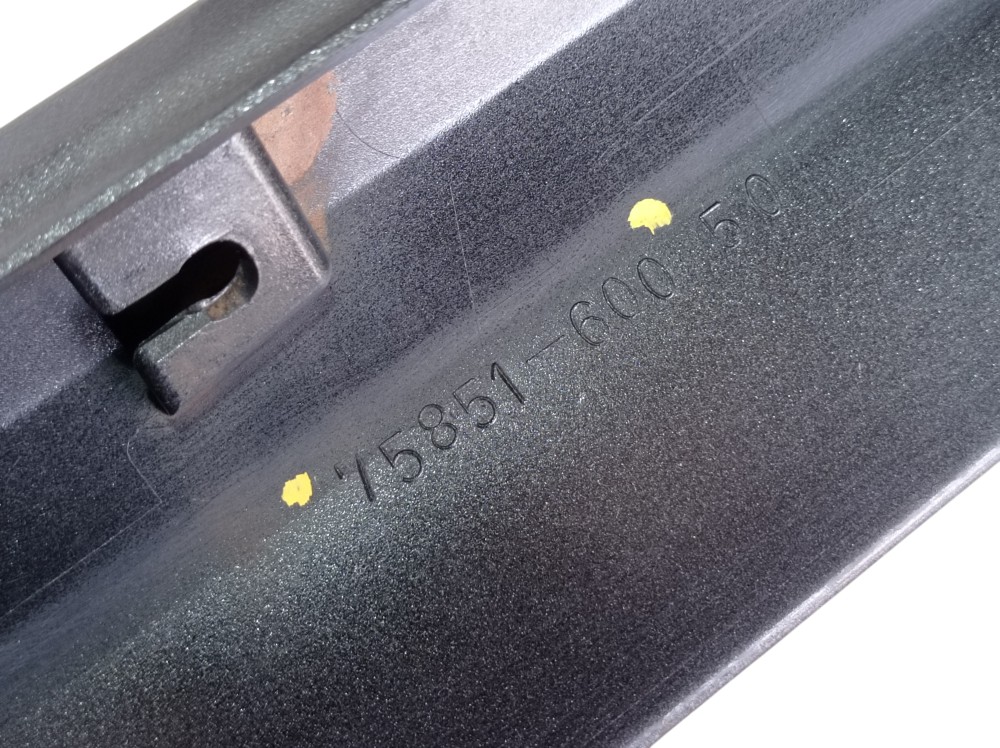 Spoiler Lateral Direito Toyota Prado 3.0 2005 V620 9