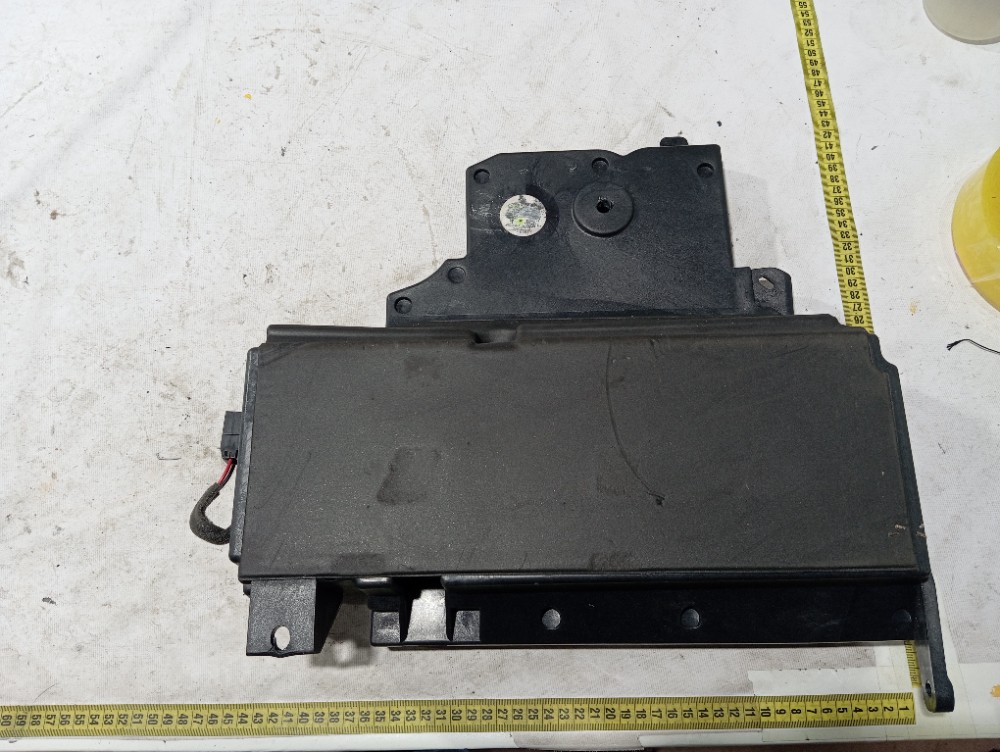 Caixa Subwoofer Assoalho Ram Rampage 2023 2025 V659 8