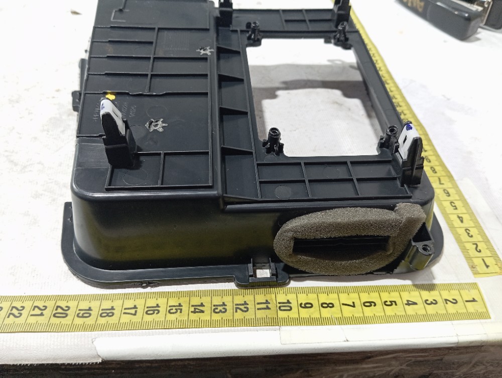 Acabamento Carregador Console Ram Rampage 2023 2025 V659 9