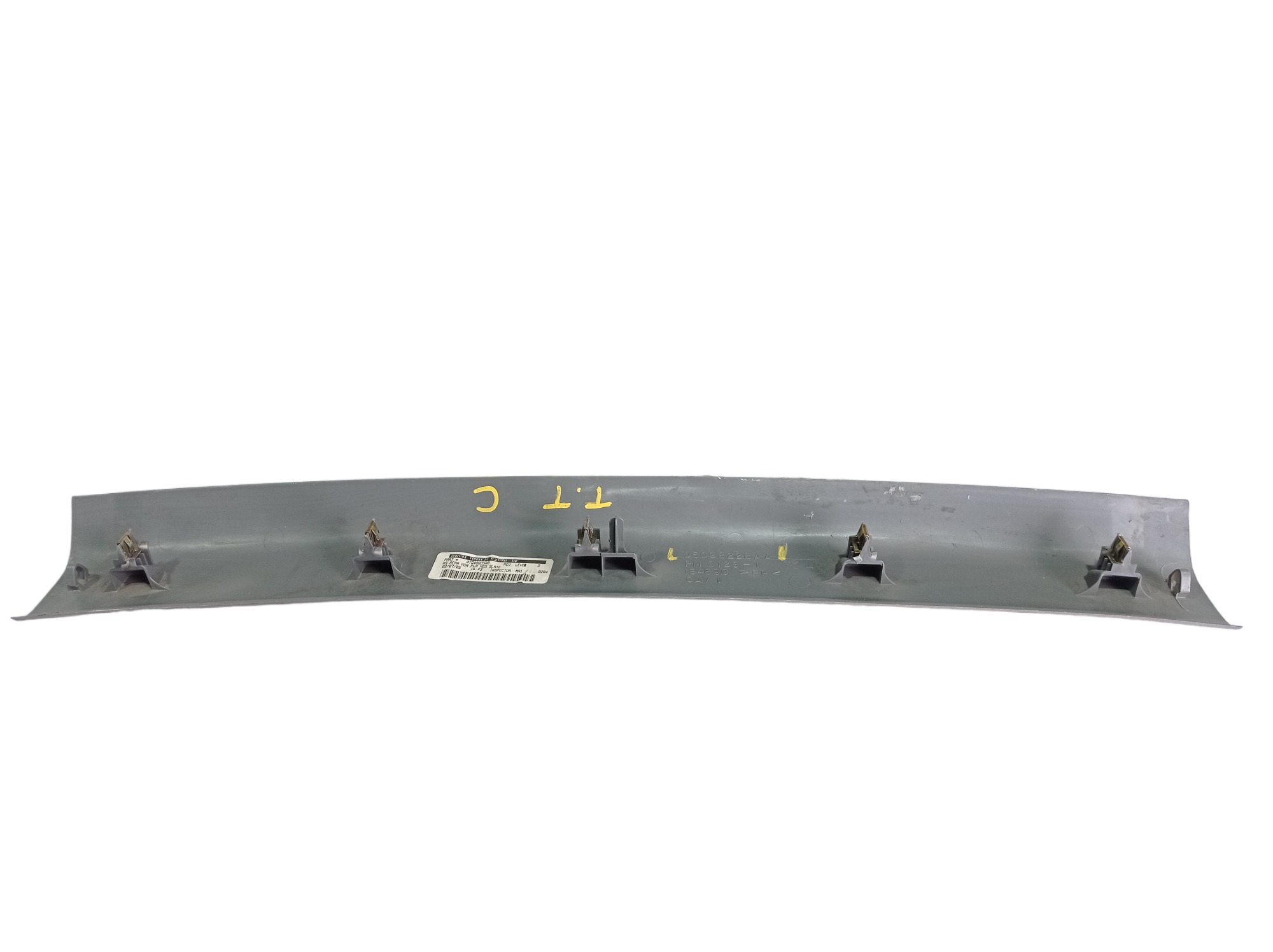 Acabamentos Central Tampa Traseira Grand Caravan Ltd 05 V586 4