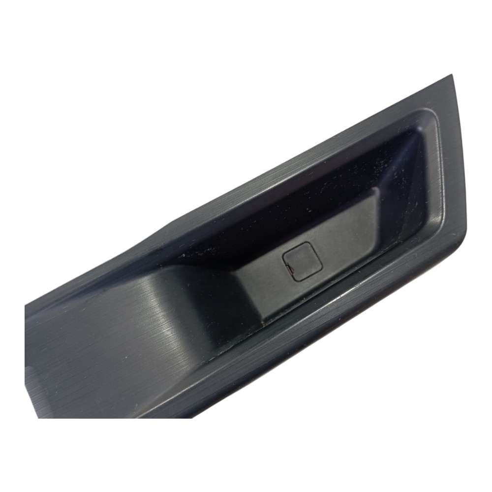Moldura Botão Vidro Dianteira Direita Jac Ejs1 2022 24 V616 3