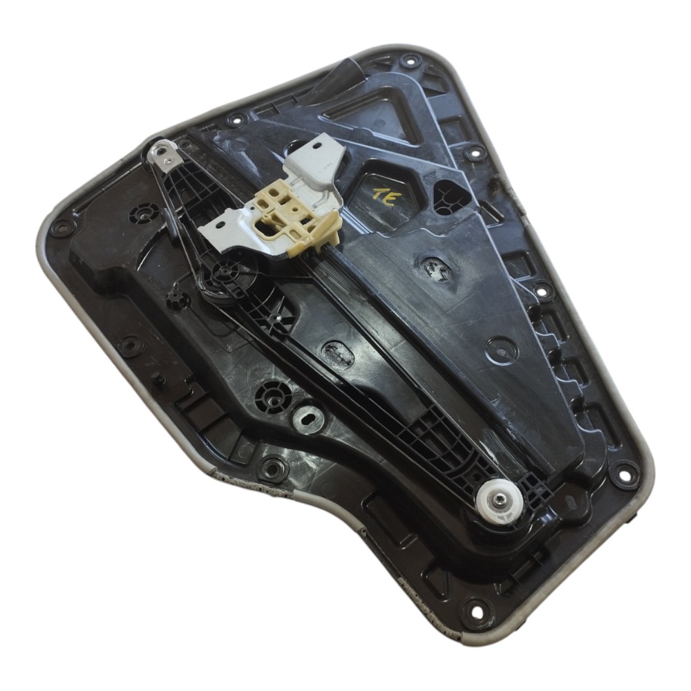 Suporte Maquina Vidro Tras Esq Byd Song Plus Gs 24 25 V642 5