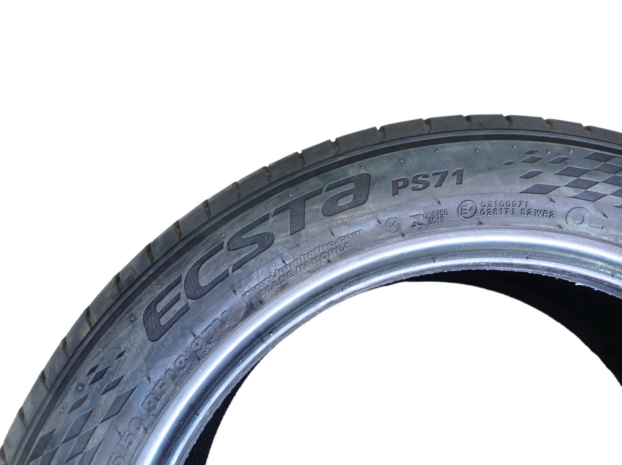 Pneu Aro 18 Kumho Ecsta Ps71 235/50 R18 3