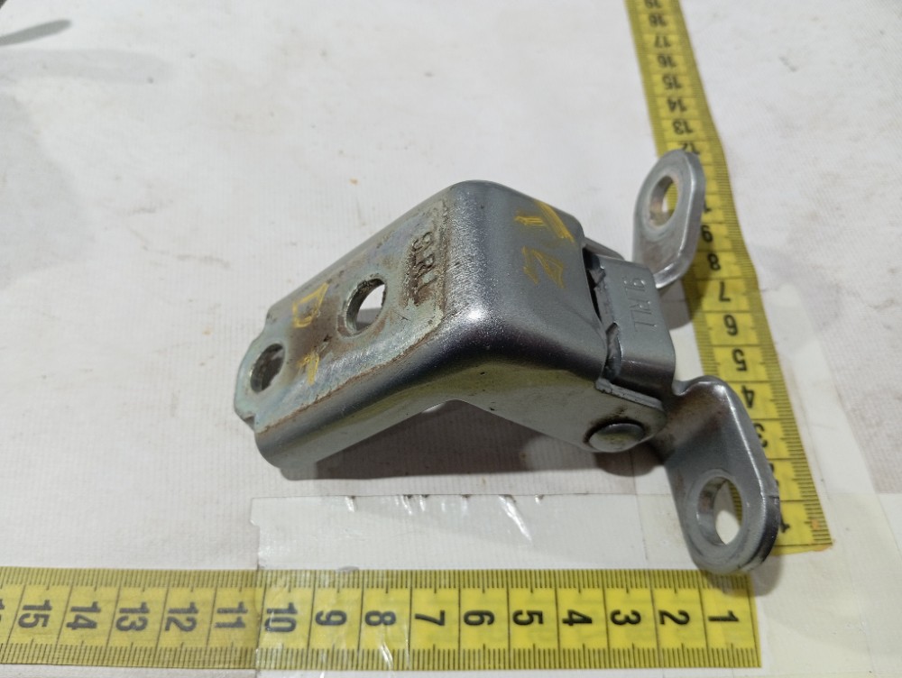 Dobradiças Porta Traseira Esquerda Honda Hrv 17 A 2021 V660 8