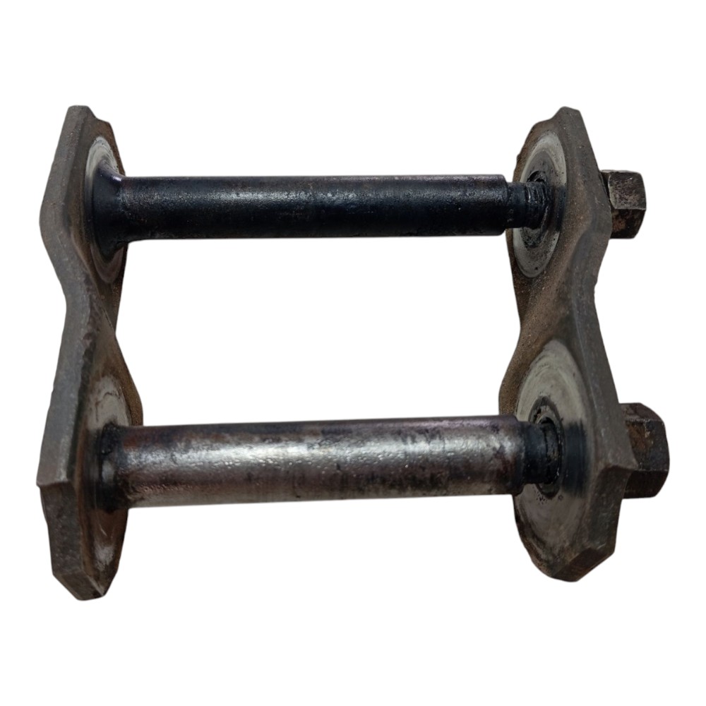 Suporte feixo mola Mitsubishi L200 Sport 2004 a 07 V638 2