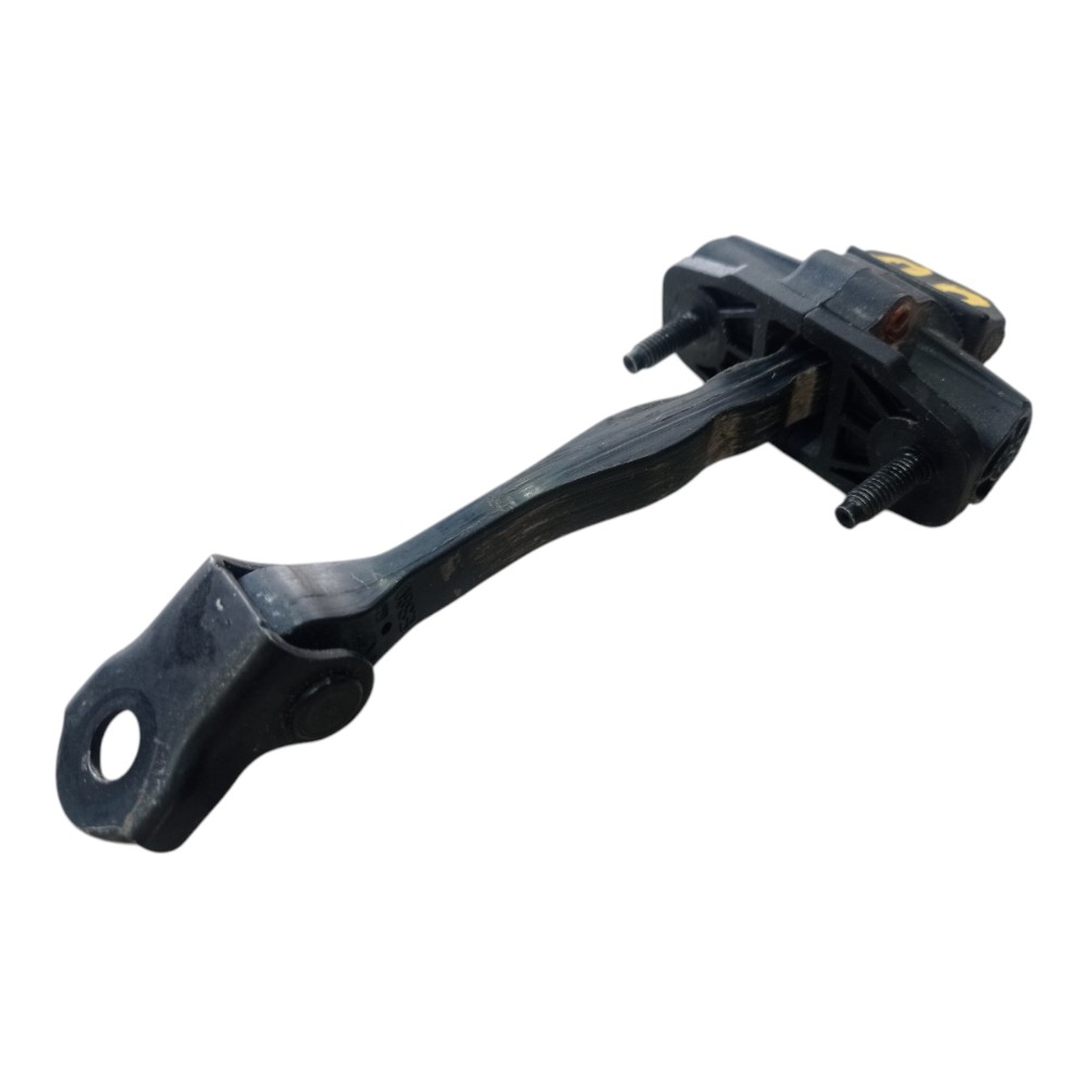 Limitador Porta Dianteira Esquerda Gm Tracker 2020 2025 V627 2