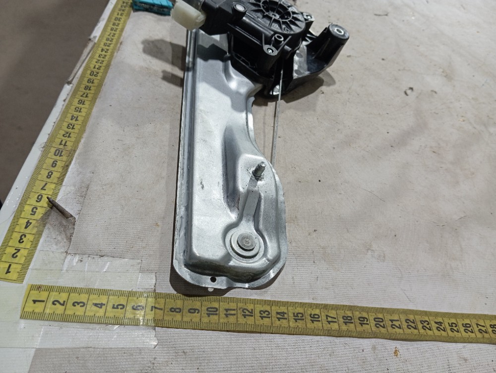 Máquina Vidro Porta Diant Direita Dolphin Mini 2024 25 V665 8