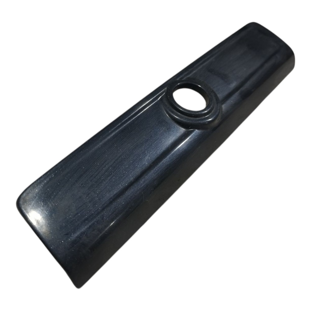Puxador Tampa Traseira Ram Rampage Rt 2023 2025 V664 Preto Traseira 8
