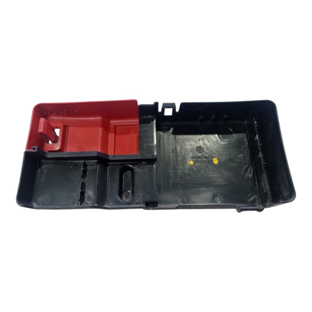 Tampa Caixa Bateria Gm Tracker 2020 2025 V627 6