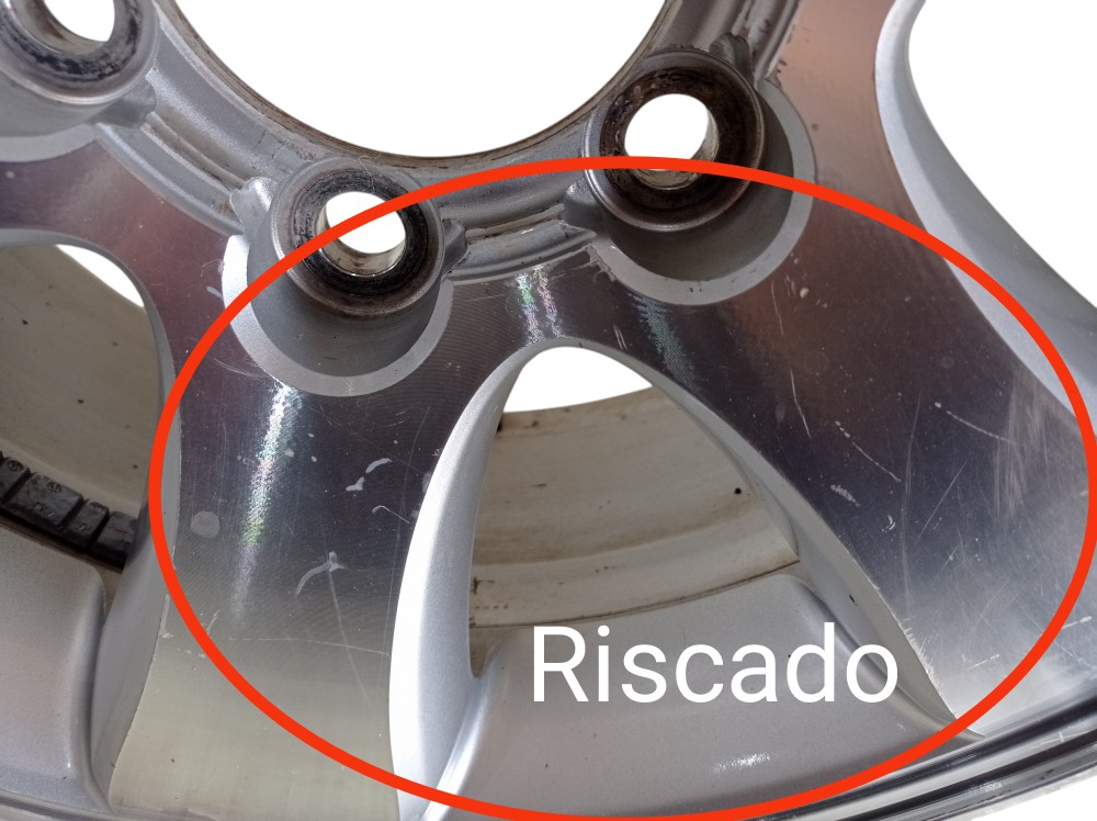 Roda Toyota Prado 3.0 2005 V620 10