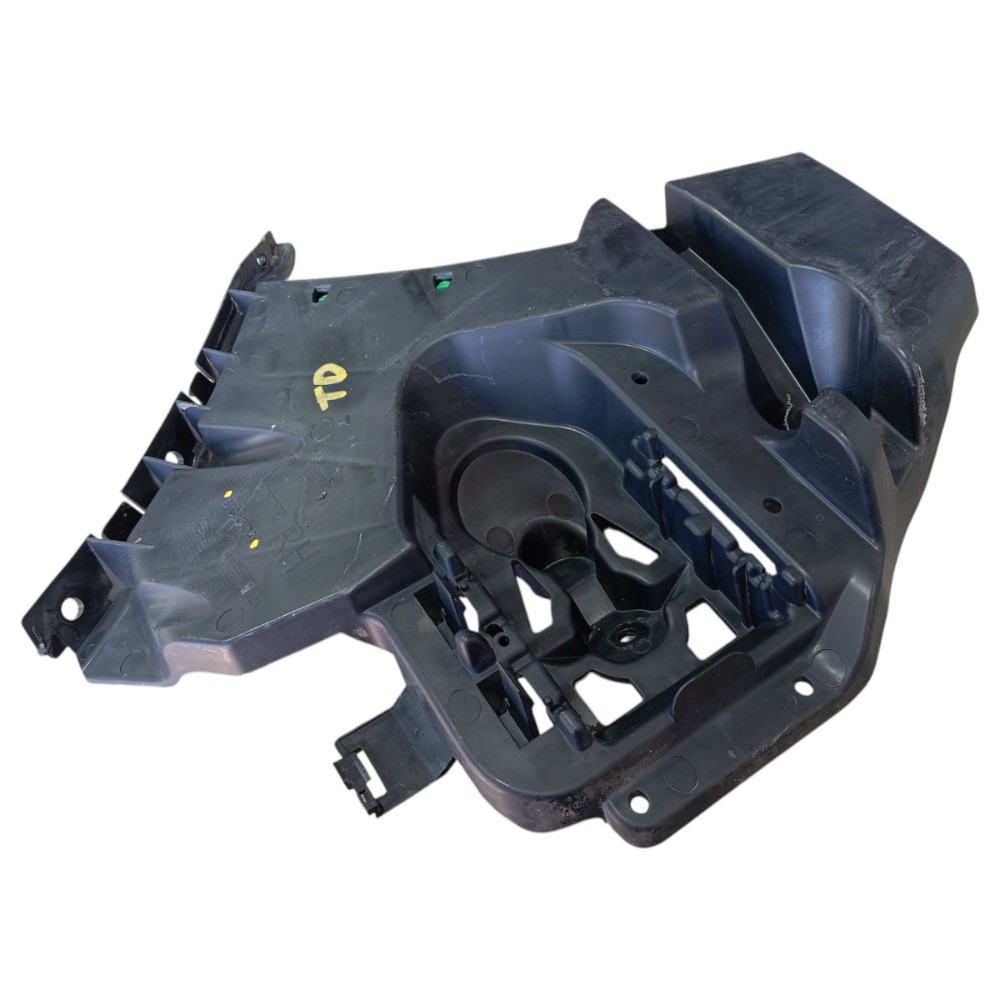Guia Direito Parachoque Traseiro Volvo V40 T3 2013 2019 V652 2