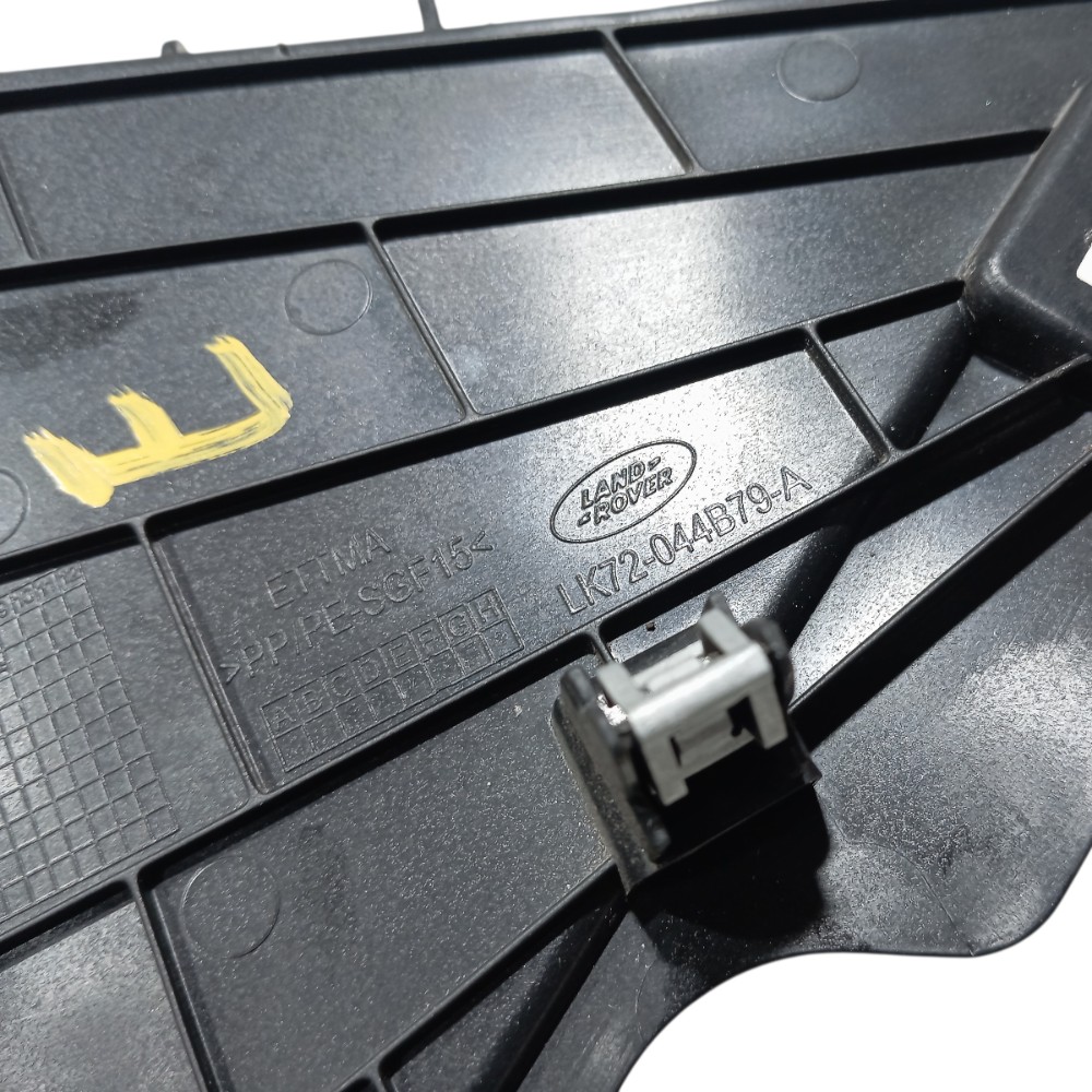 Acabamento Esquerdo Console Discovery Sport 2020 V680 6