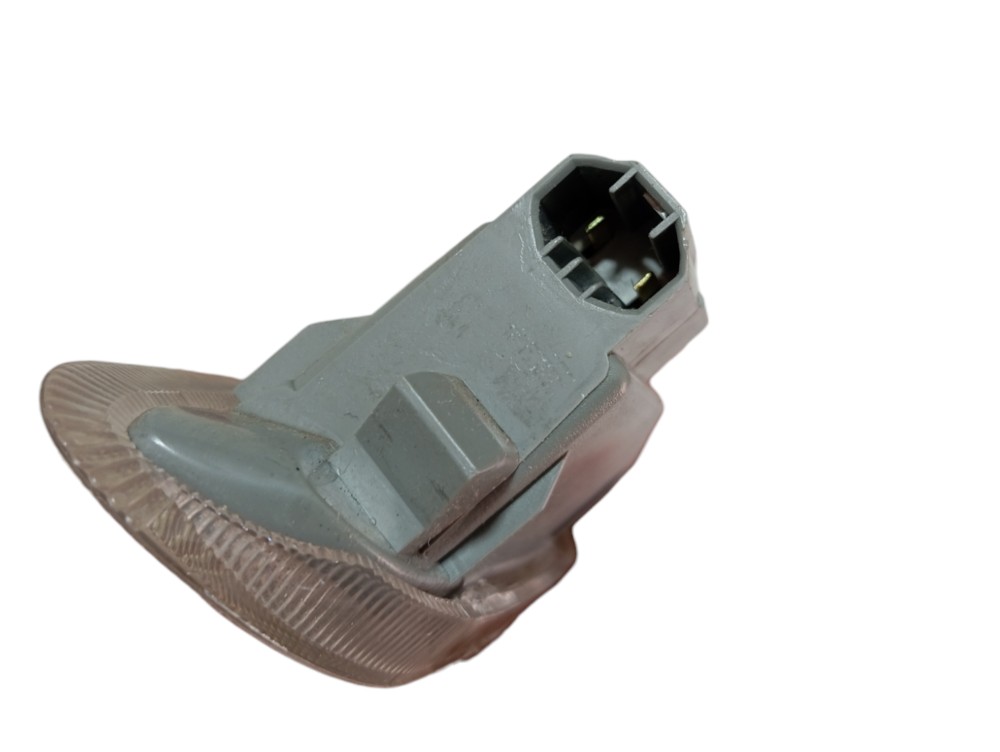 Luz Cortesia Porta Diant Direita Land Cruiser Prado 05 V620 2